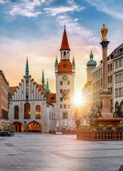 Die Stadt Muenchen_marienplatz